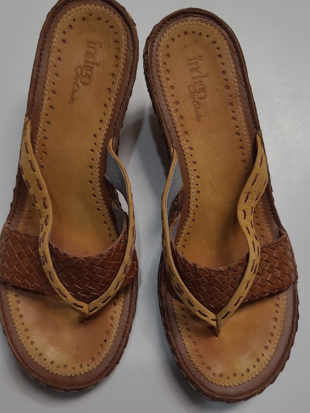 Indigo By Clarks  Brown and Tan  Leather Woven Thong Slides - Size 7.5